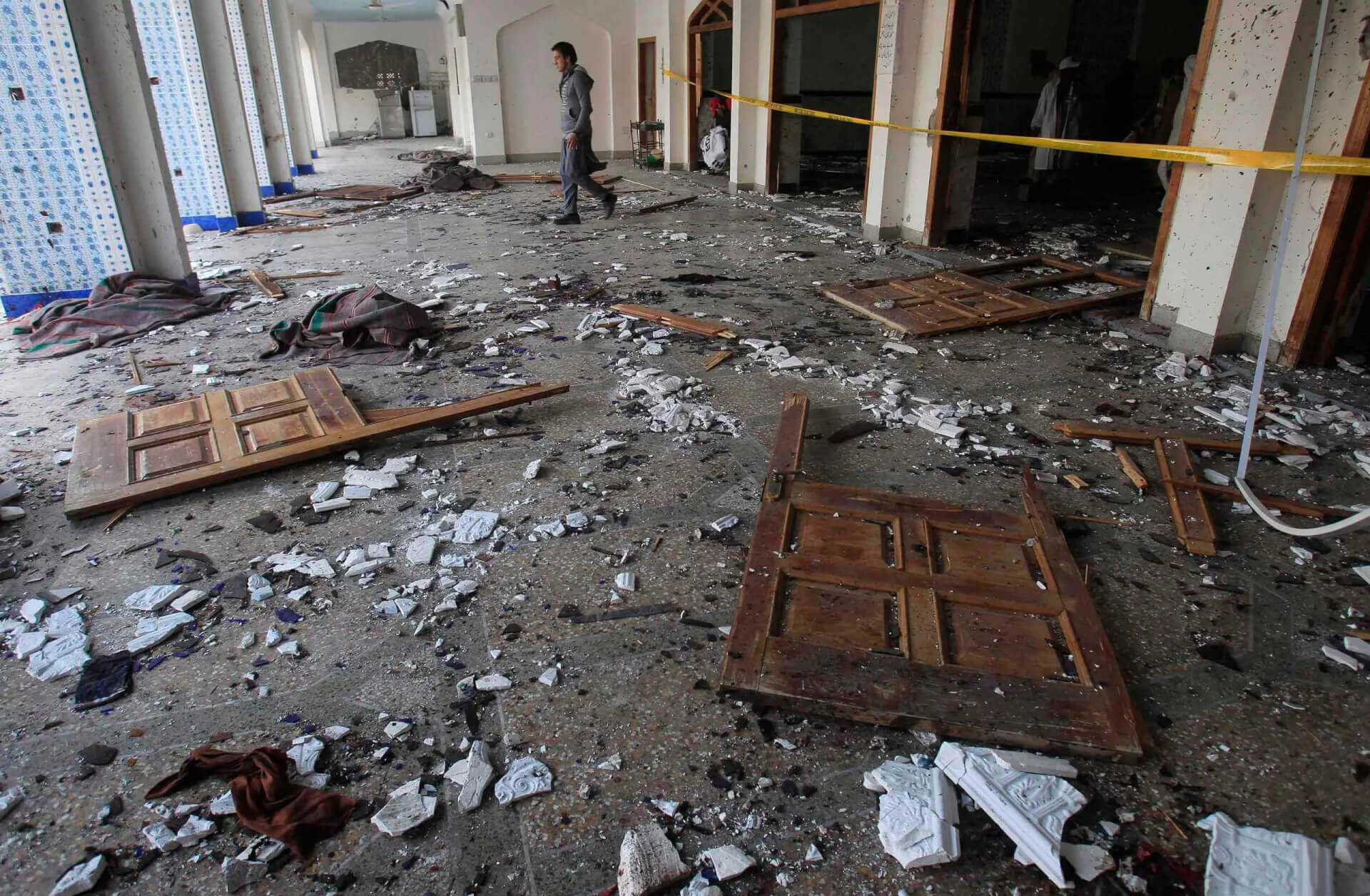 Death Toll of Suicide Attack in Peshawar Mosque Rises to 90, TTP Denies Responsibility