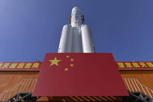China to Formulate New Space Law, Focus on Manned Lunar Missions: White Paper