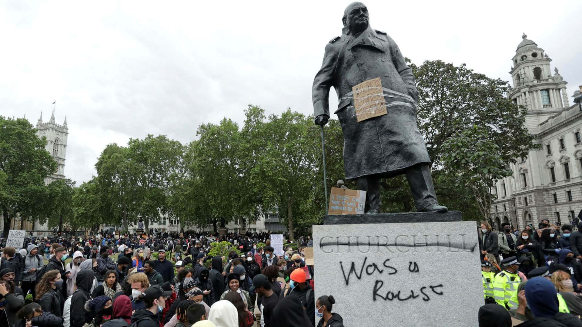PM Johnson Establishes Race Inequality Commission, But Vows to Protect Churchill Statue
