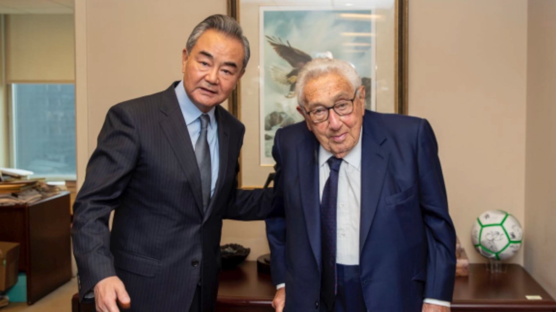 In Meeting with Kissinger, China Urges the US to Oppose Taiwan Independence Publicly