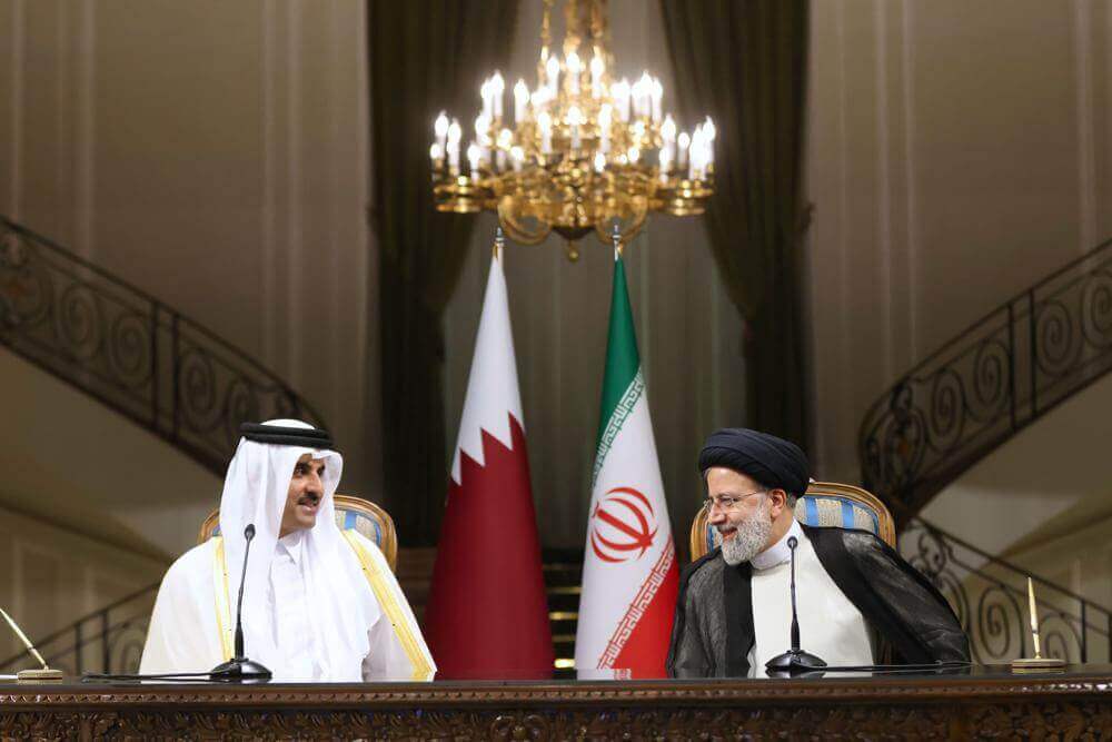 Qatar Emir Meets Iranian President Raisi in Bid to Help Revive Stalled Nuclear Talks