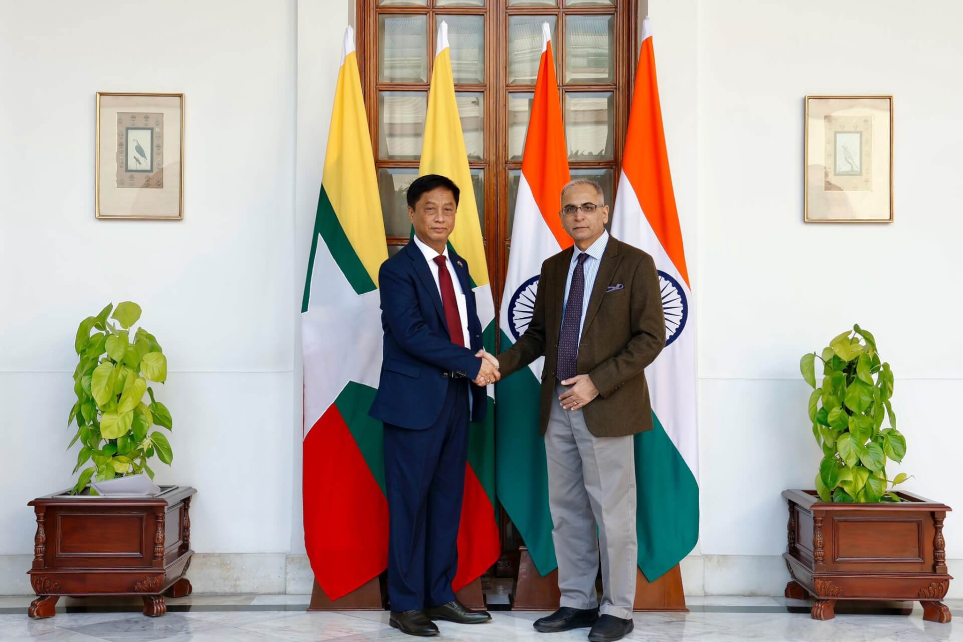 India Discusses Border Situation with Myanmar, Reiterates Support for Transition to Democracy