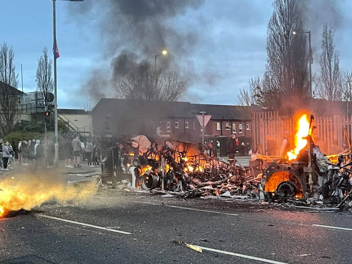 Leaders Call for Calm Amid Rising Unrest in Northern Ireland