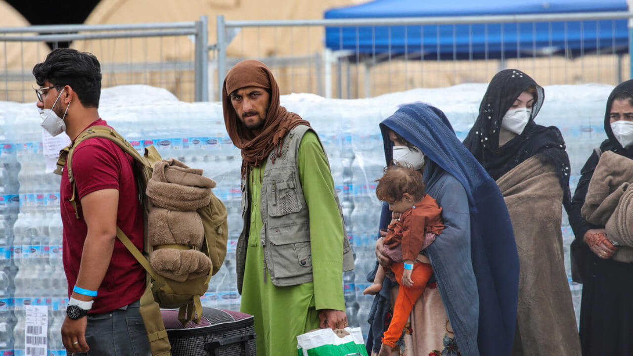 Germany Evicts Hundreds of Afghan Refugees to Make Way for Ukrainian Arrivals