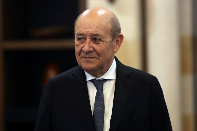 French FM Le Drian Visits Algeria in Bid to Mend Strained Post-Colonial Ties