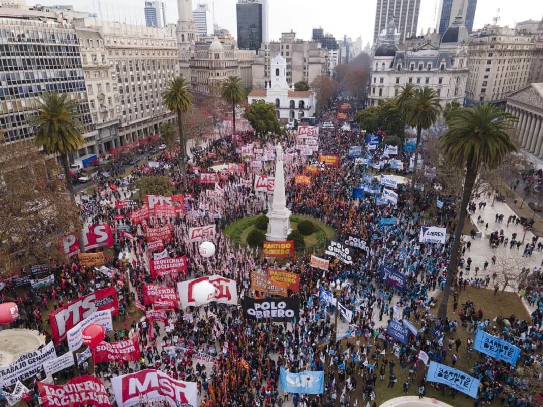 Argentina Sees Nationwide Protests on Independence Day as Inflation Rate Soars Past 60%