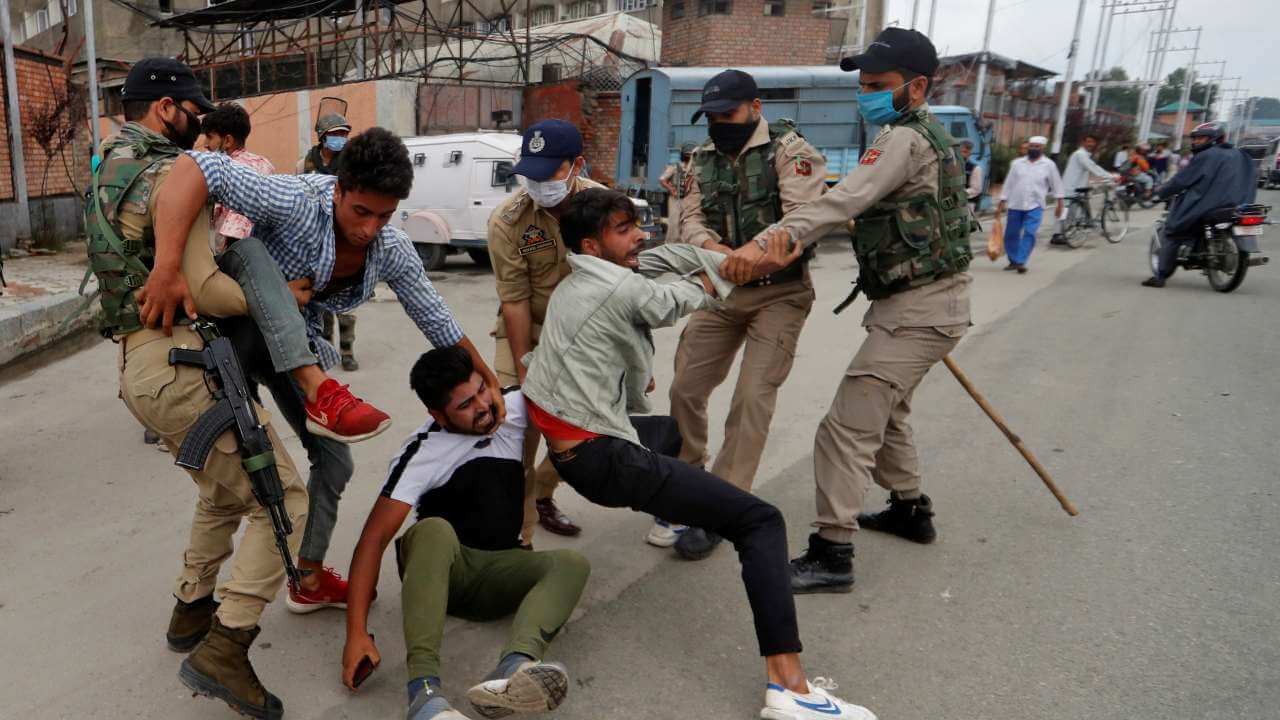 Security Forces Clash With Locals During Processions for Muharram in Kashmir Valley