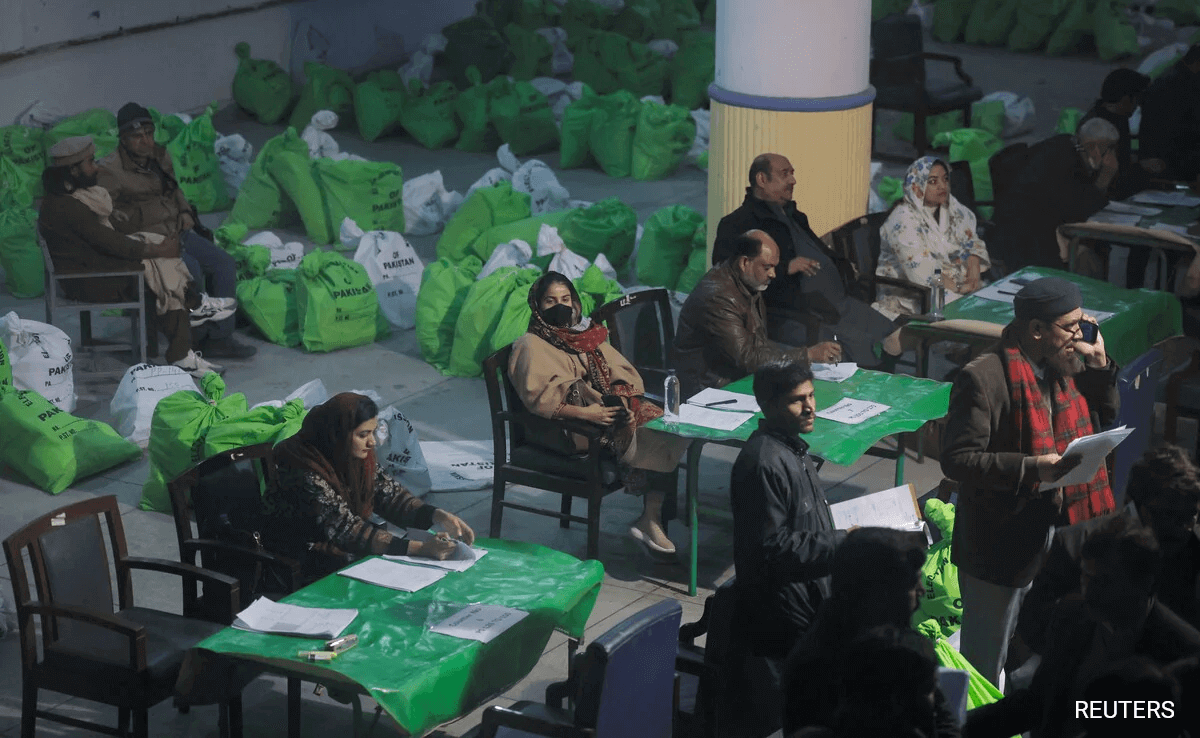 Pakistan Elections Marred by Controversy as PTI Alleges Rigged Vote Amid Internet Shutdown
