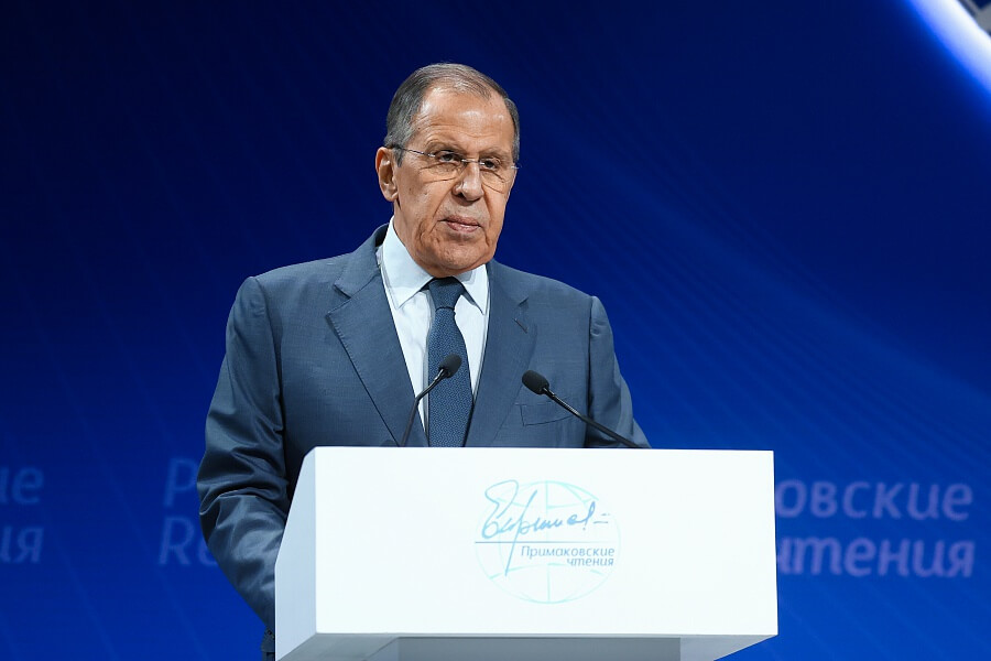 Russia’s Lavrov Calls for Withdrawal from US Dollar, Proposes Alternative Payments Platform Within BRICS, SCO