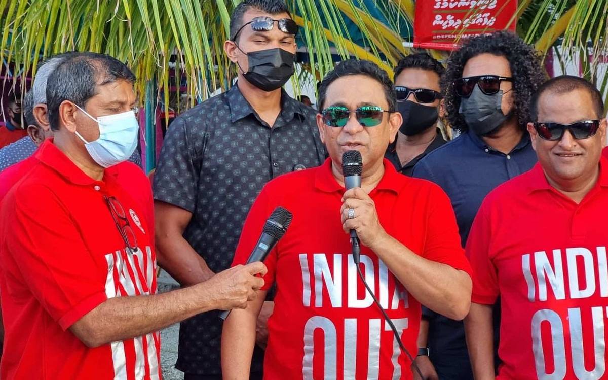 Former Maldivian President Yameen speaking during his tour of the island nation, December 2021.