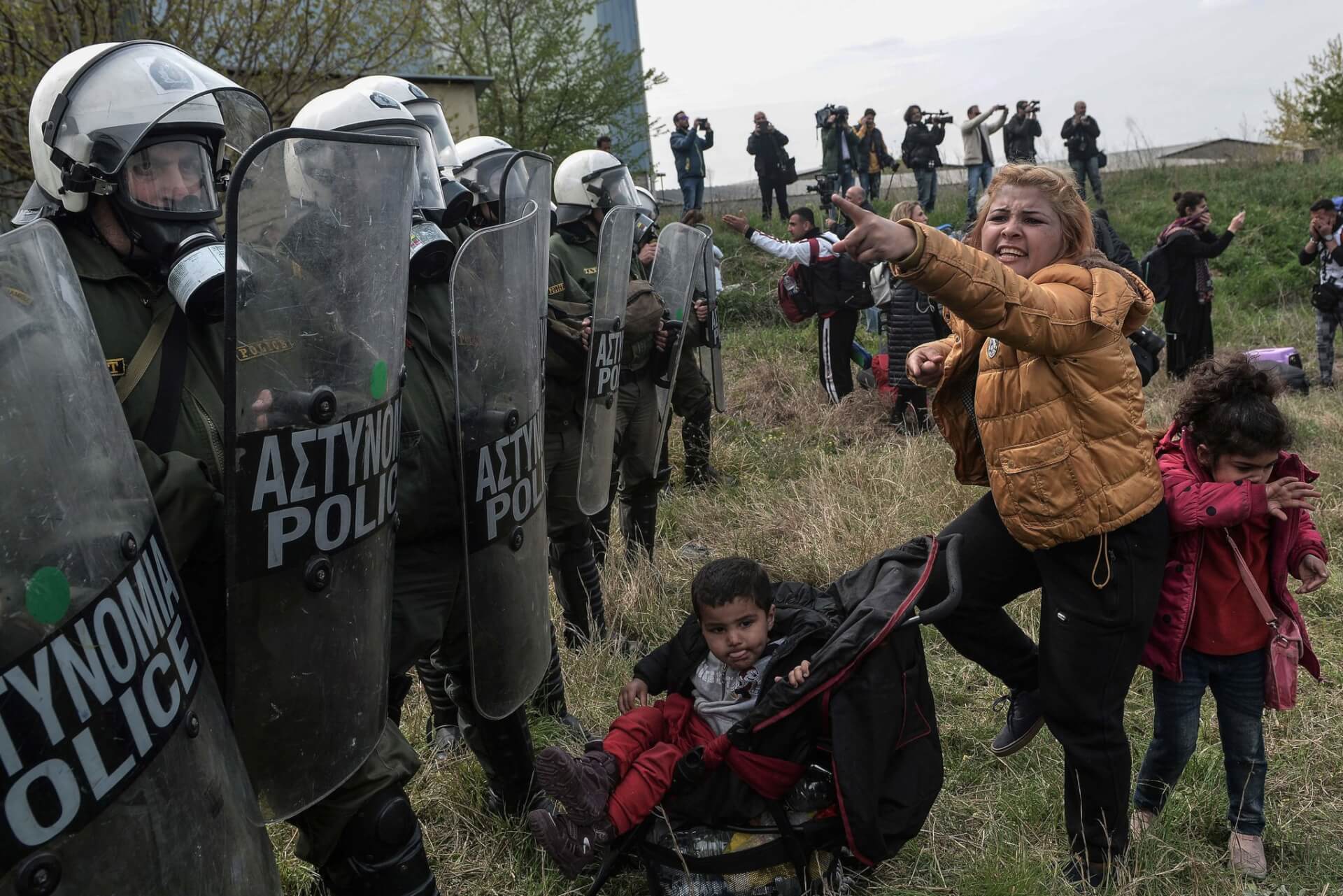Demonstrators on Greek Islands Clash with Riot Police Over Construction of Migrant Camps