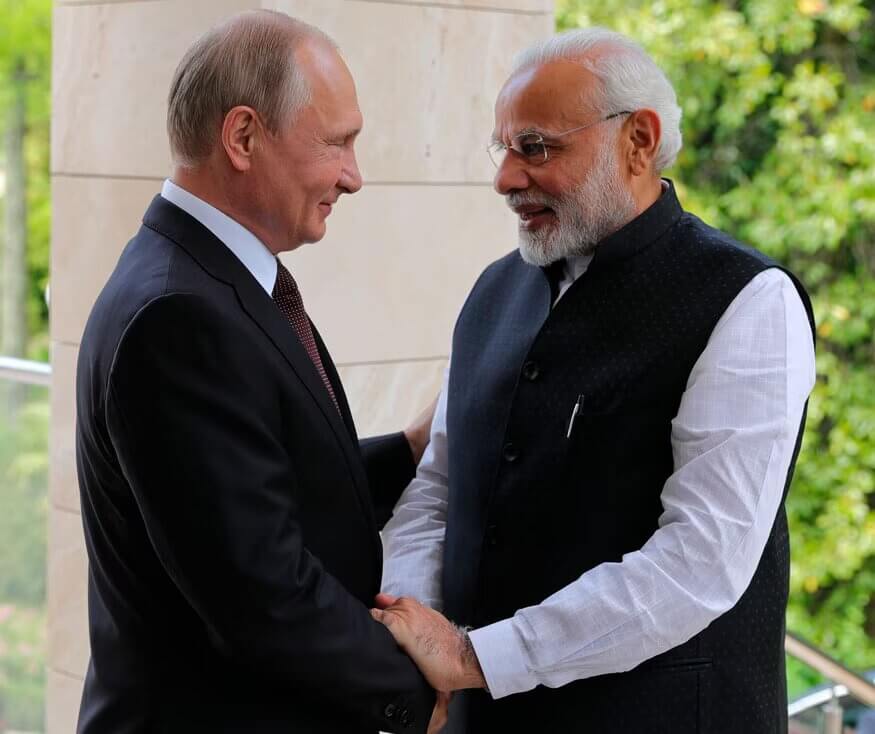 Putin Applauds PM Modi’s ‘Make in India’ Initiative at Eastern Economic Forum