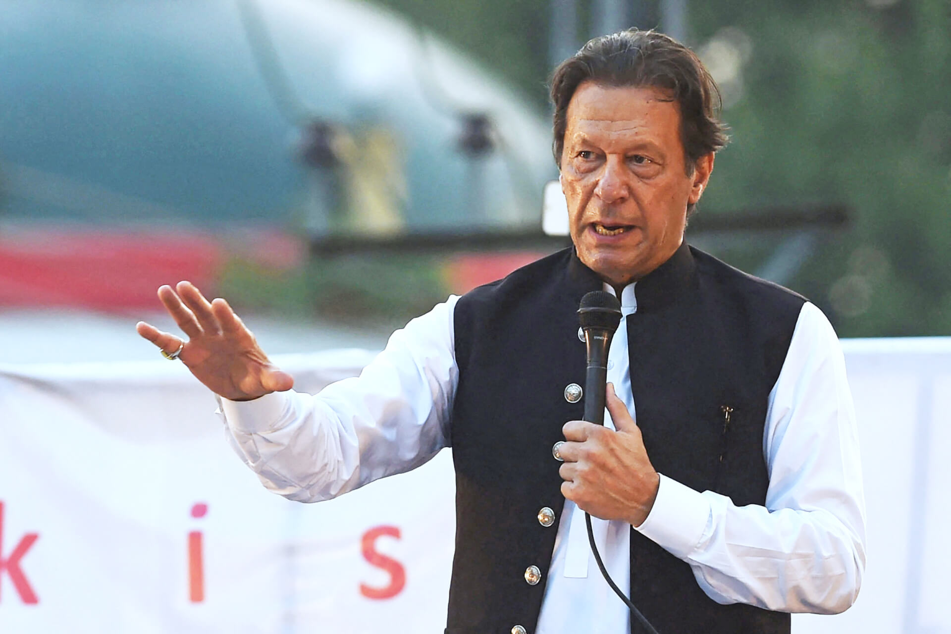 Ex-Pakistan PM Imran Khan Calls ISI “Foolish” as War of Words Escalates