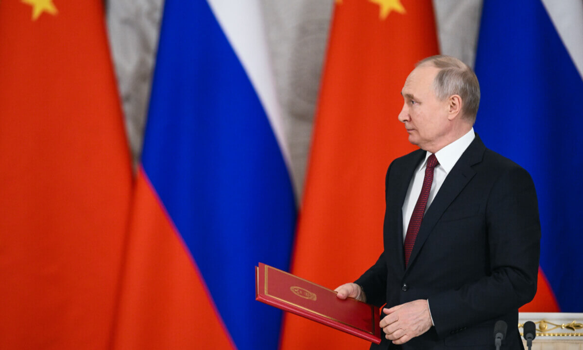 Putin Defends China’s BRI Against Claims of Debt-Trapping Developing Nations