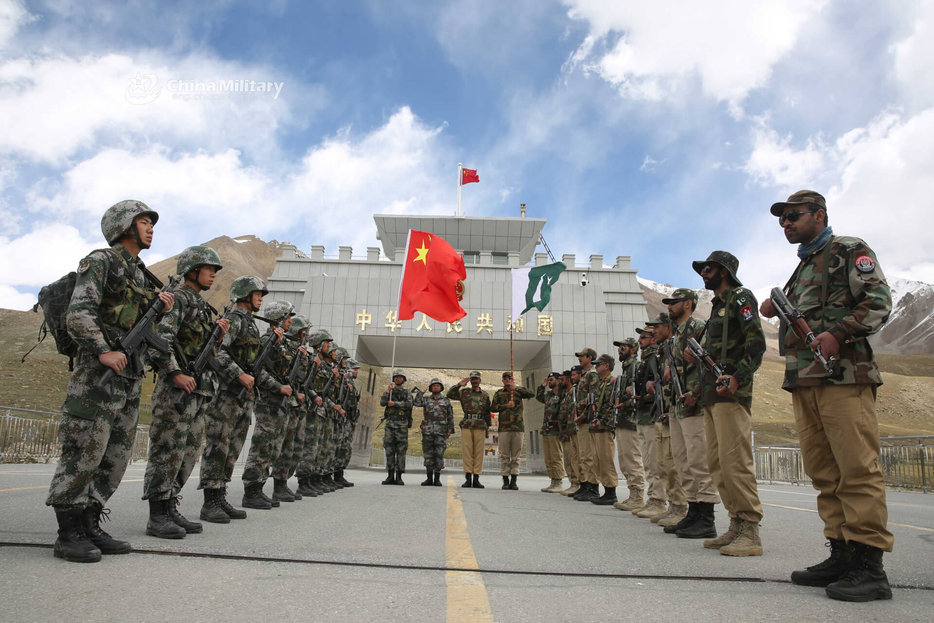 China Helping Pakistani Army with Artillery, Defence Infrastructure Along LoC: PTI 