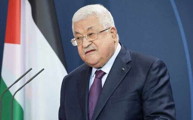 Palestinian President Abbas Backtracks on Israel Holocaust Accusation Amid Furore