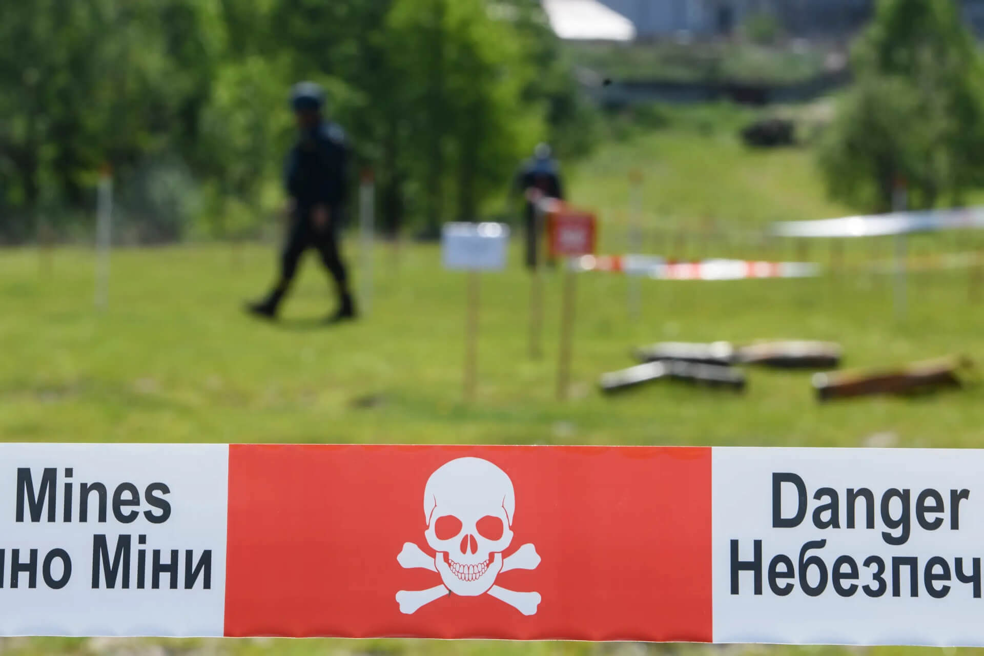 Ukraine Using Banned Landmines Against Russian Troops: Human Rights Watch