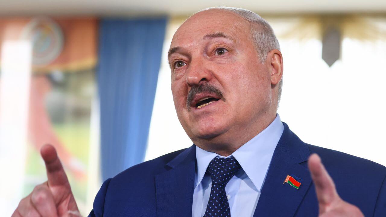Belarus Bans Opposition Rallying Cry ‘Long Live Belarus’, Calls It Nazi Symbol
