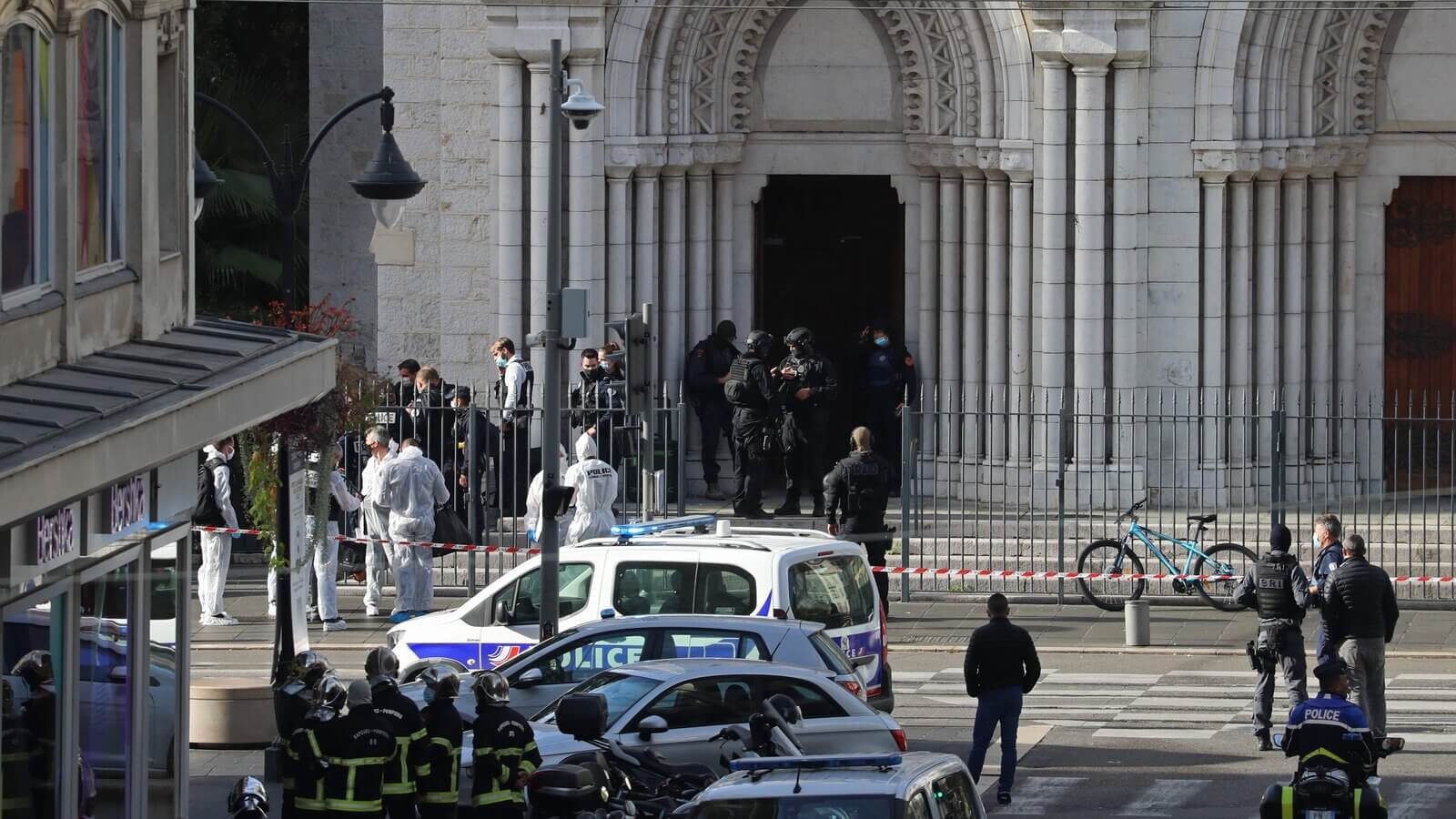 Deadly Knife Attack in French Church Kills Three