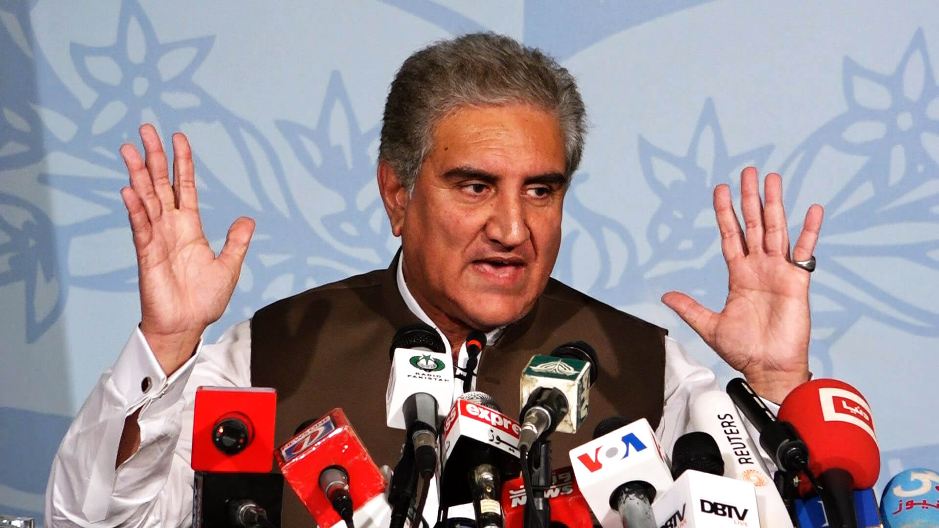 Pakistani FM Qureshi Meets Tajik, Uzbek Presidents, Calls for Coordination on Afghanistan