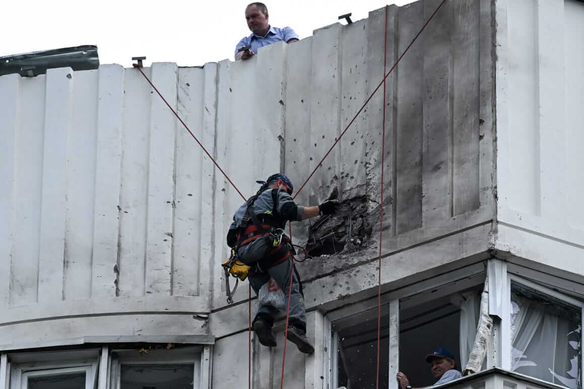 Russia Accuses Ukraine of “Terrorist Act” as Drone Strike Hits Residential Buildings in Moscow