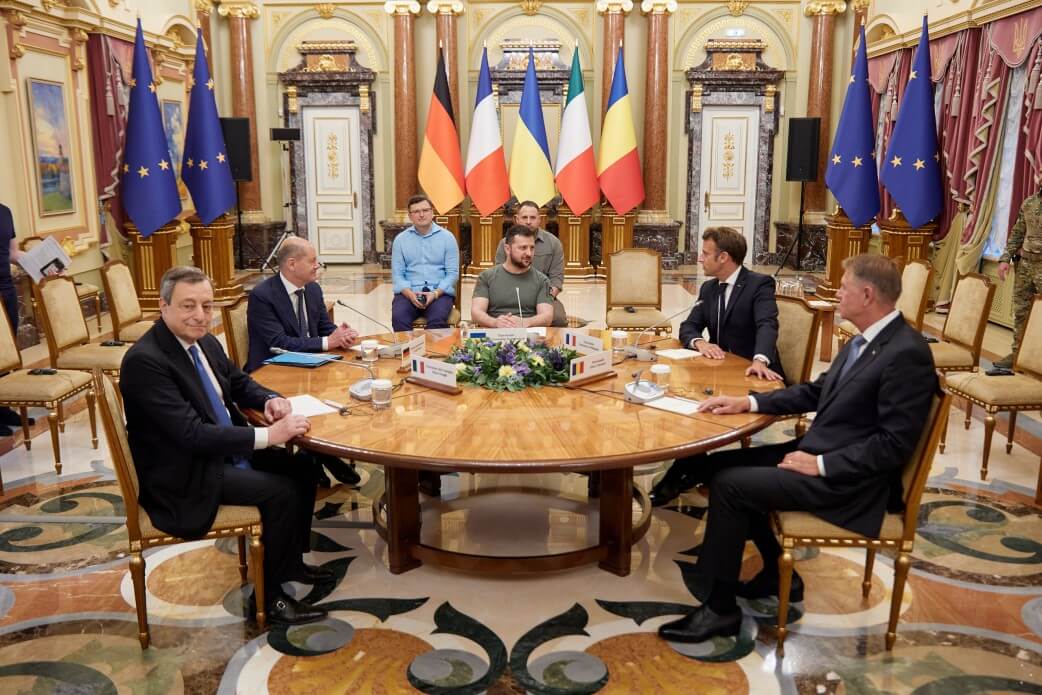 France, Germany, Italy, Romania Say ‘Ukraine Belongs To Europe’ Ahead of Key EU Meeting