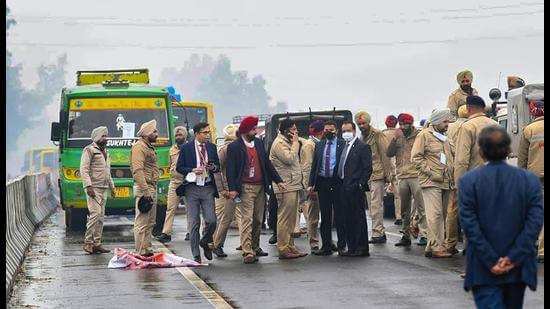 Major Security Breach En-Route to Punjab Rally Leaves PM Modi Stranded