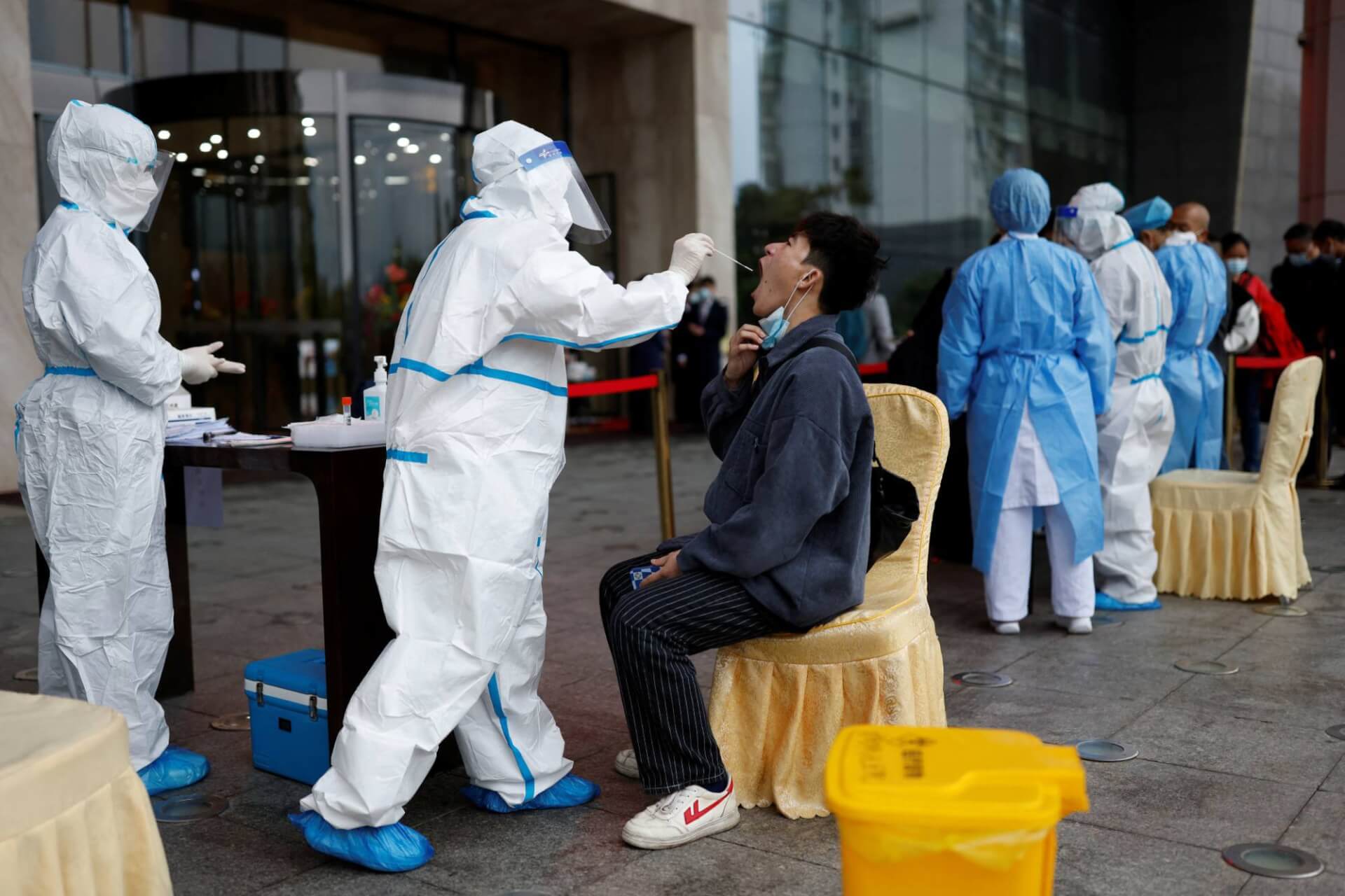 Shanghai Reopens After 6 Weeks as Beijing Faces Lockdown Amid Spiralling COVID-19 Outbreak