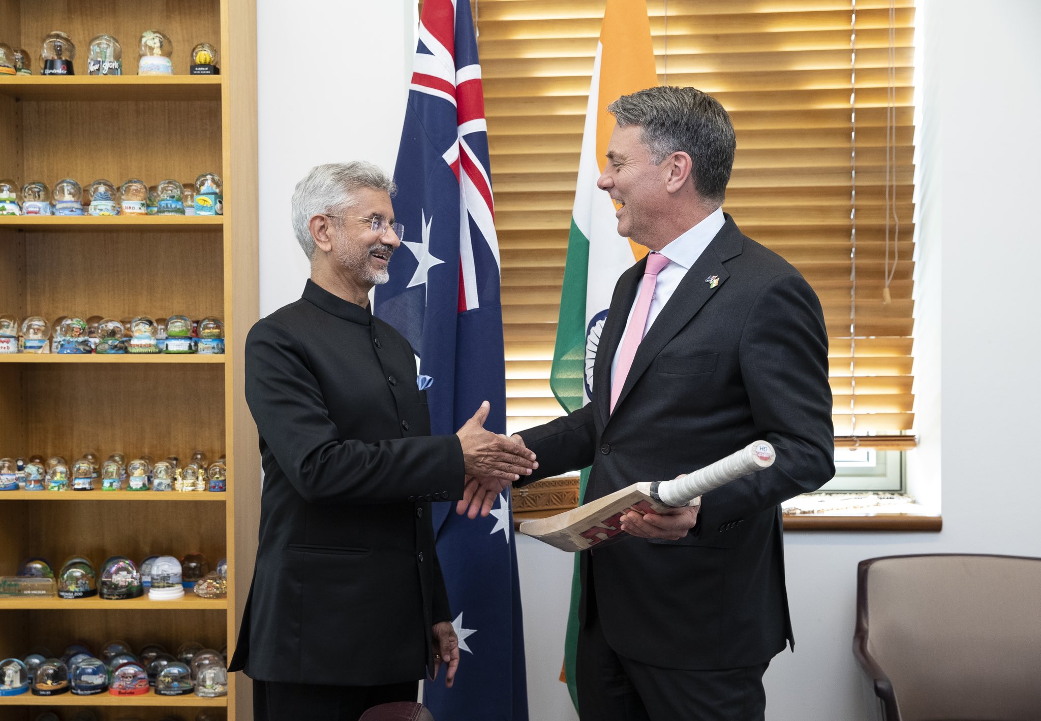 Indian External Affairs Minister S. Jaishankar (L) and Australian Defence Minsiter Richard Marles agreed that the two countries’ “growing defence and security cooperation” ensures “a peaceful, prosperous and rules-based Indo-Pacific.”