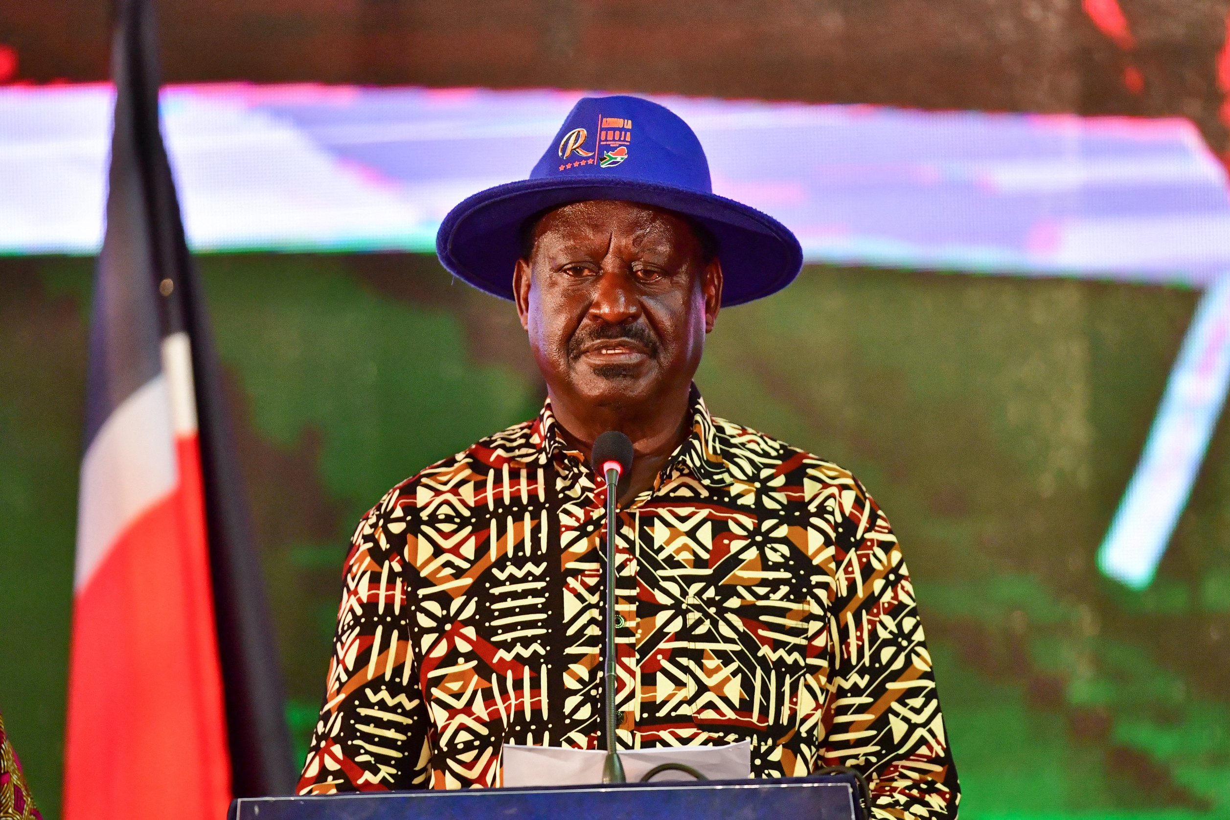 Kenyan opposition leader Raila Odinga denounced the “many flaws” in the recently concluded presidential elections, stating that “what we saw yesterday is a travesty and a blatant disregard of the Constitution” and vowed to “pursue all legal options” to challenge the results in the Supreme Court.