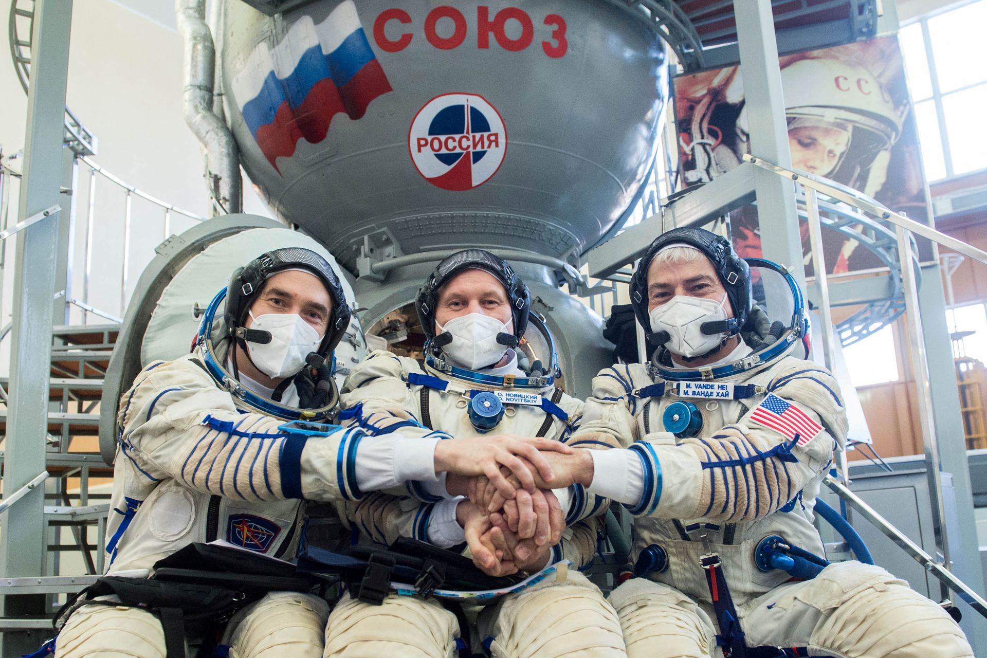 Washington and Moscow are set to engage in a rare collaboration to bring back American and Russian astronauts from the International Space Station. 
